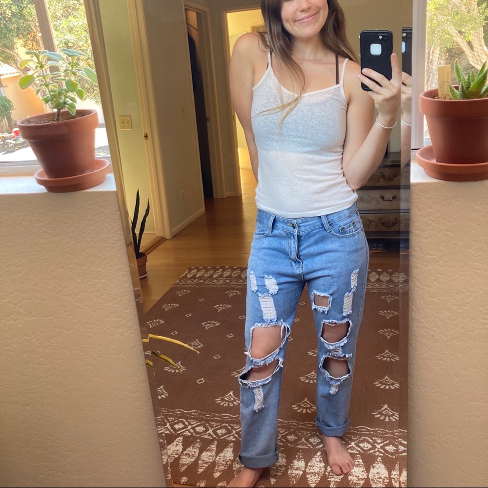 ❌SOLD❌ Ripped Boyfriend Jeans